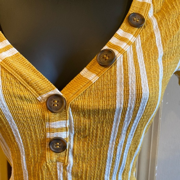 Love Tree Crop Top - Picture 2 of 5